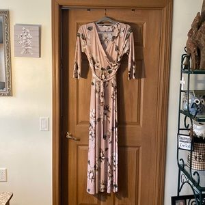Hello Mia maternity maxi dress size large
